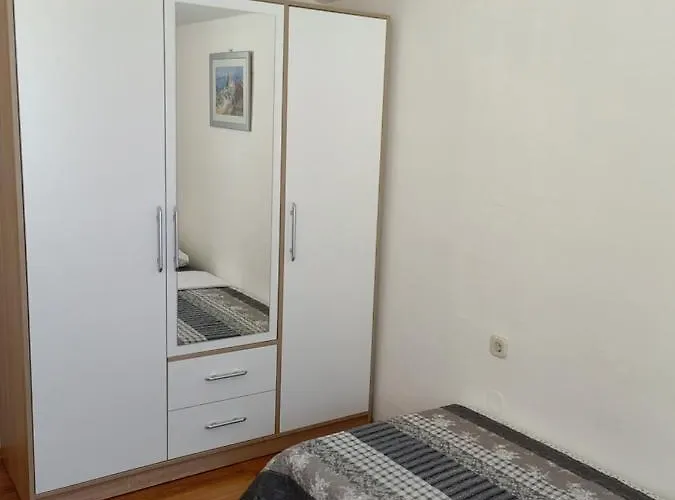 Apartment Grguric *